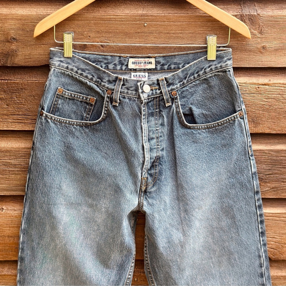 Guess Vintage high rise Jeans - size 28 - made in Canada - button fly - Picture 4 of 7